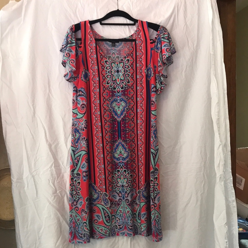 MSK Cold-shoulder knee-length dress